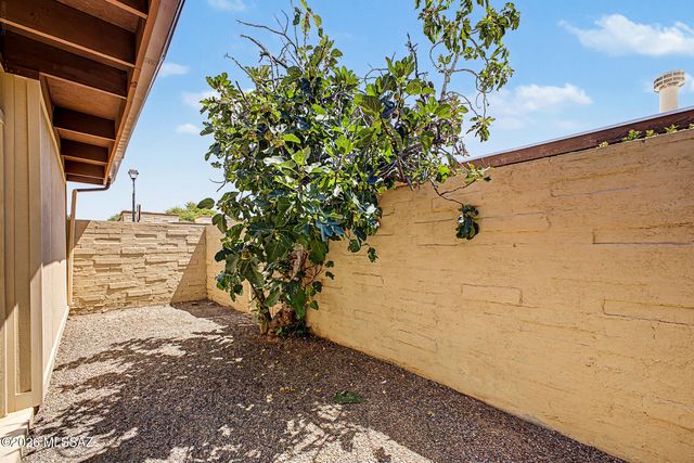 5067 S Recreation Pass, Tucson, AZ 85706