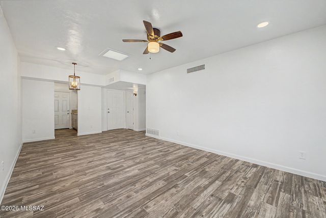 5067 S Recreation Pass, Tucson, AZ 85706