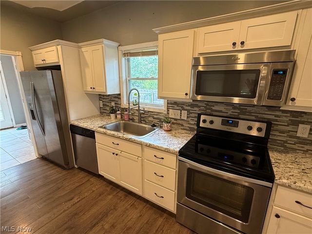 631 Mill Avenue, Amherst, OH 44001