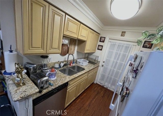 18725 E Arrow Highway 43, Covina, CA 91722