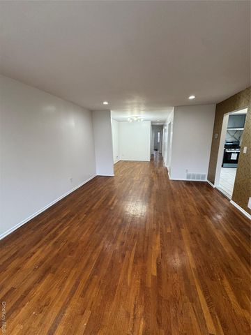 14405 21st Avenue, Whitestone, NY 11357