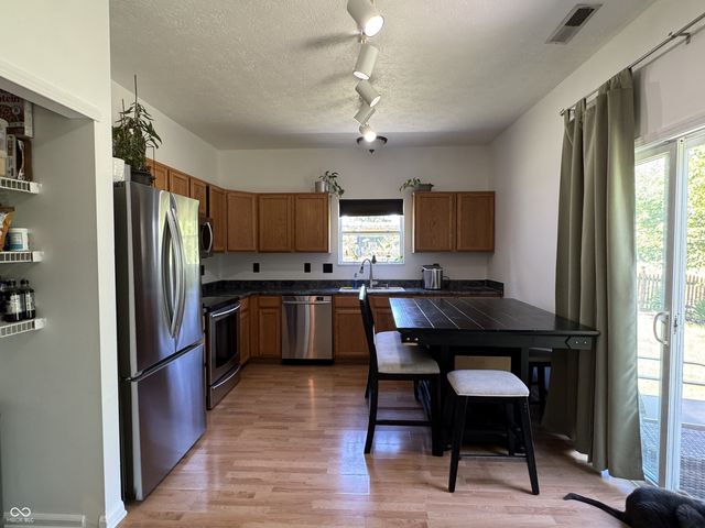 10946 Trailwood Drive, Fishers, IN 46038