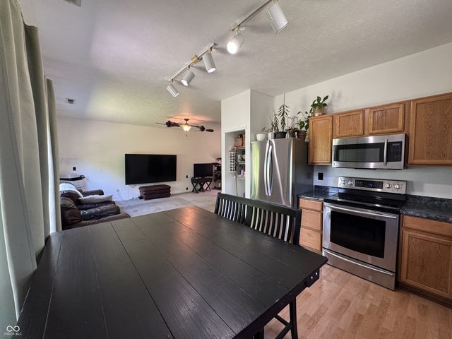 10946 Trailwood Drive, Fishers, IN 46038