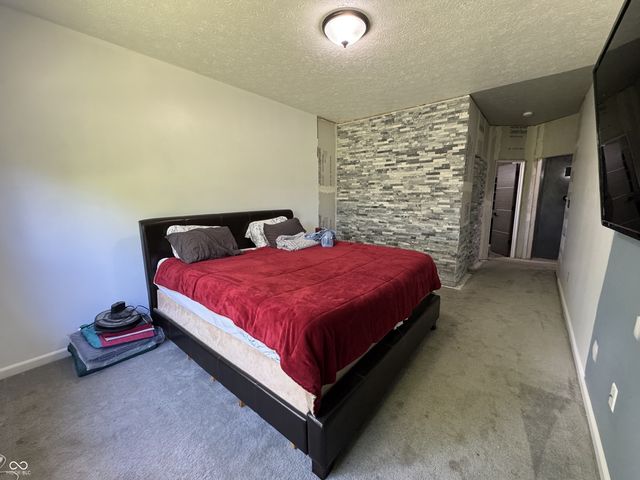 10946 Trailwood Drive, Fishers, IN 46038