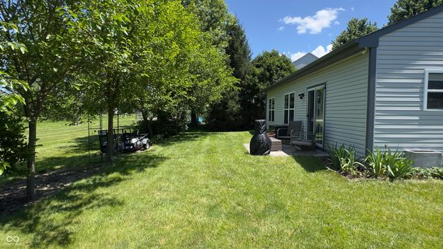 10946 Trailwood Drive, Fishers, IN 46038