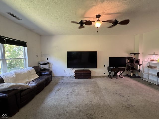 10946 Trailwood Drive, Fishers, IN 46038
