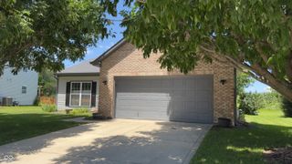 10946 Trailwood Drive, Fishers, IN 46038