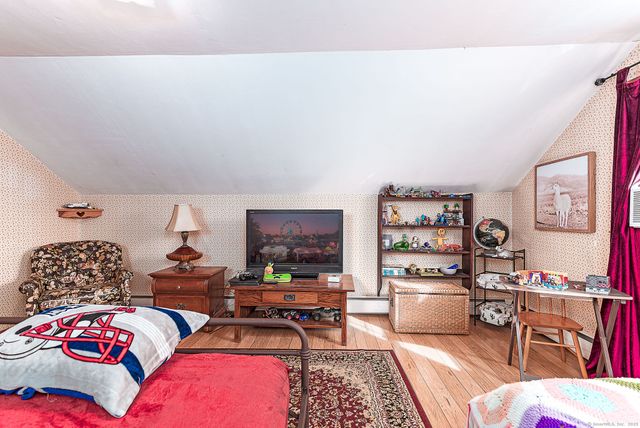 53 Ventura Drive, Brooklyn, CT 06234