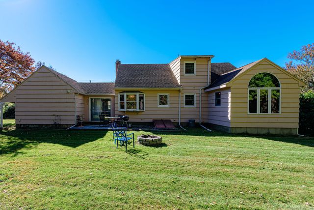 53 Ventura Drive, Brooklyn, CT 06234