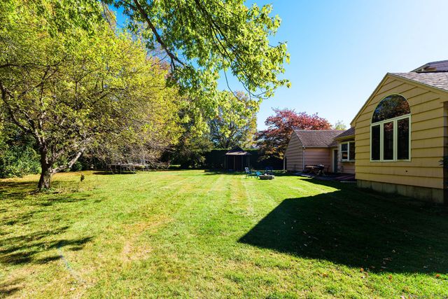53 Ventura Drive, Brooklyn, CT 06234