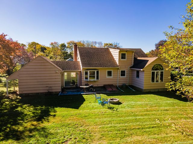 53 Ventura Drive, Brooklyn, CT 06234