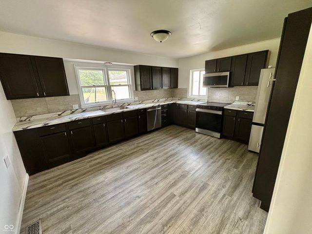 5075 Broadway Street, Coatesville, IN 46121
