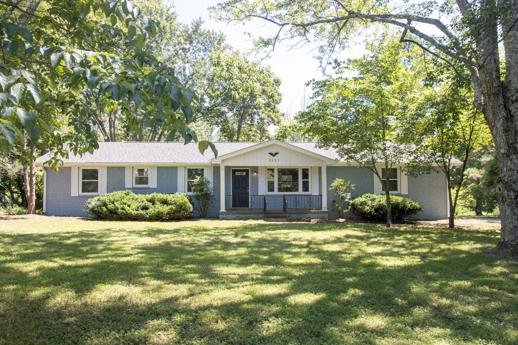 2531 Union Hill Rd, Goodlettsville, TN 37072