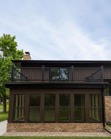 725 N Birchwood Road, Frankfort, IL 60423
