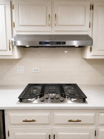 725 N Birchwood Road, Frankfort, IL 60423