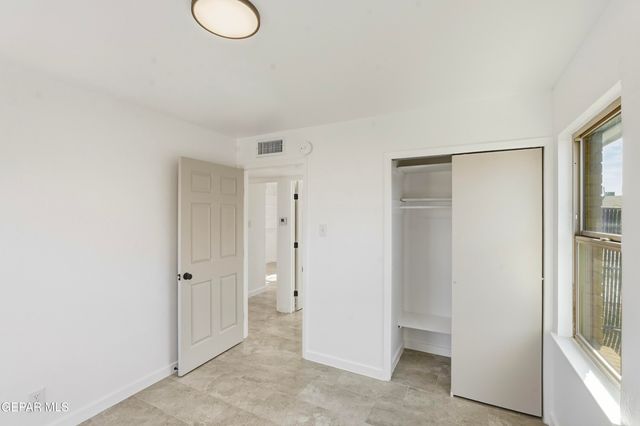 10077 MANITOBA Street, El Paso, TX 79924