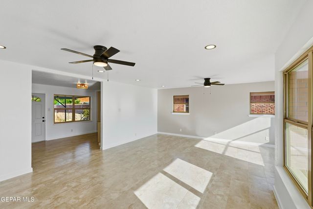 10077 MANITOBA Street, El Paso, TX 79924