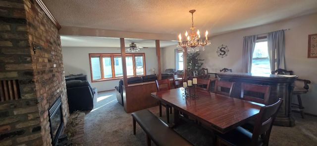 1106 Foothills Circle, Albert Lea, MN 56007