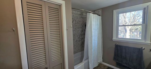 1106 Foothills Circle, Albert Lea, MN 56007