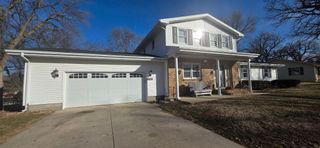 1106 Foothills Circle, Albert Lea, MN 56007