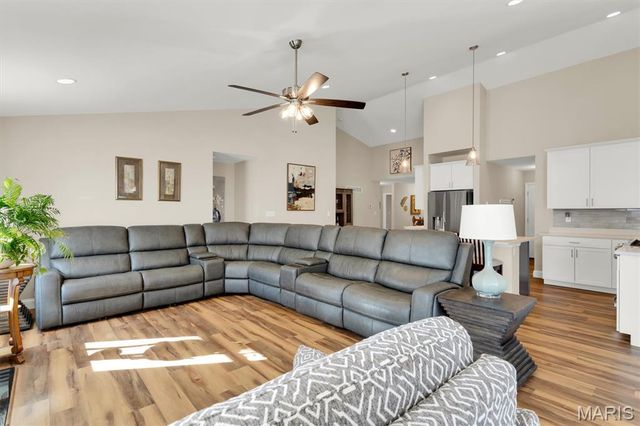 4834 Sierra View Place Place, Imperial, MO 63052