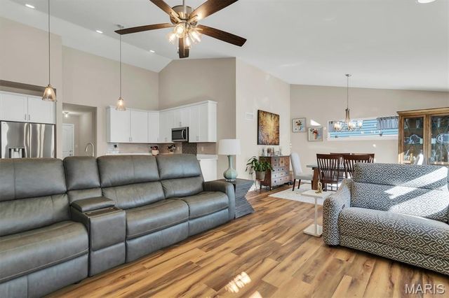 4834 Sierra View Place Place, Imperial, MO 63052