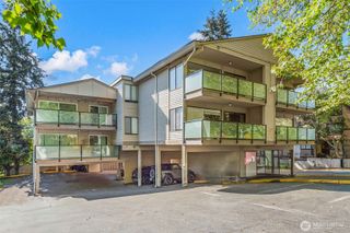 321 Bellevue Way SE #403, Bellevue, WA 98004