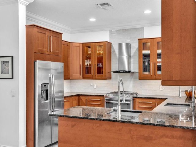 10779 Lake Wynds Court, Boynton Beach, FL 33437