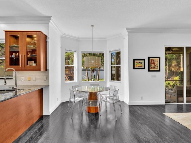 10779 Lake Wynds Court, Boynton Beach, FL 33437