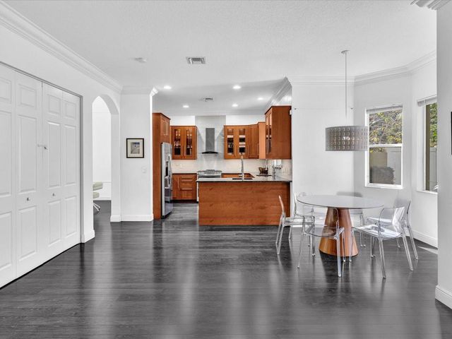 10779 Lake Wynds Court, Boynton Beach, FL 33437