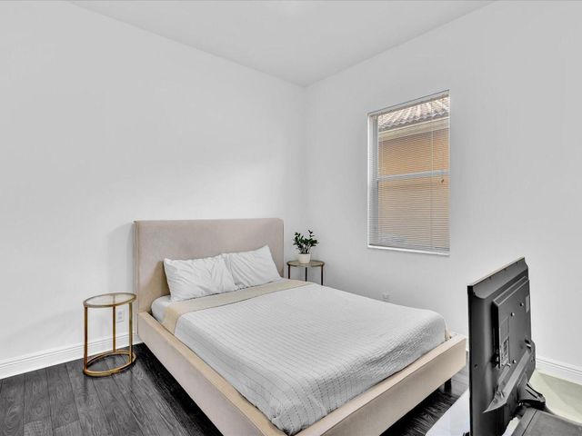 10779 Lake Wynds Court, Boynton Beach, FL 33437