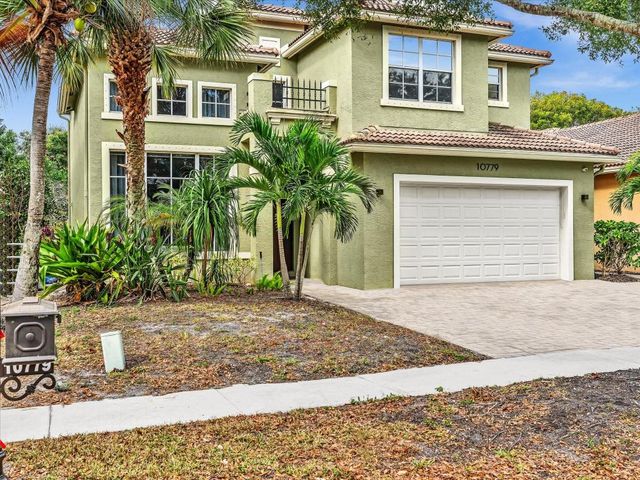 10779 Lake Wynds Court, Boynton Beach, FL 33437