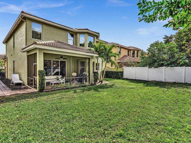 10779 Lake Wynds Court, Boynton Beach, FL 33437
