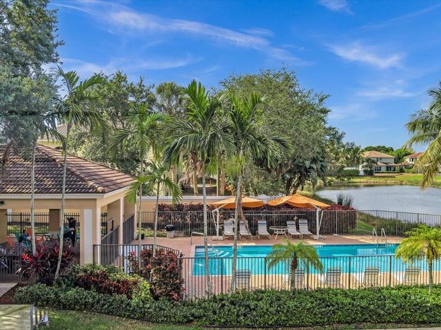 10779 Lake Wynds Court, Boynton Beach, FL 33437