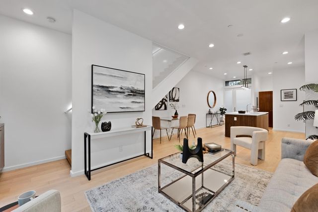 1034 1034 Grayson Street, Berkeley, CA 94710