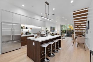 1034 1034 Grayson Street, Berkeley, CA 94710