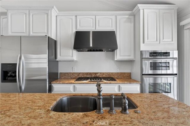 415 Heliotrope Avenue, Corona Del Mar, CA 92625