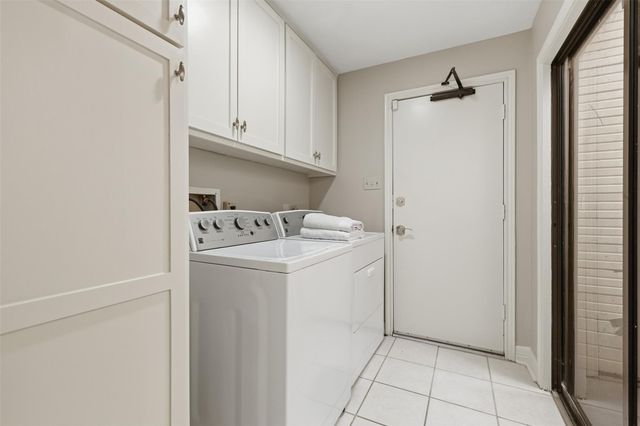 201 Vanderpool Lane 122, Houston, TX 77024