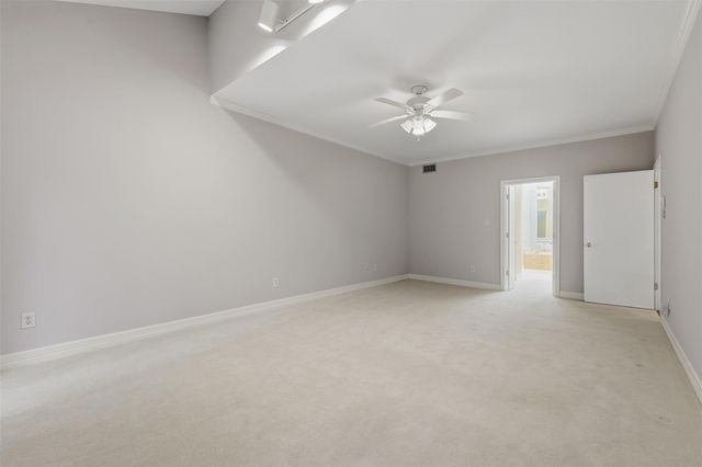 201 Vanderpool Lane 122, Houston, TX 77024