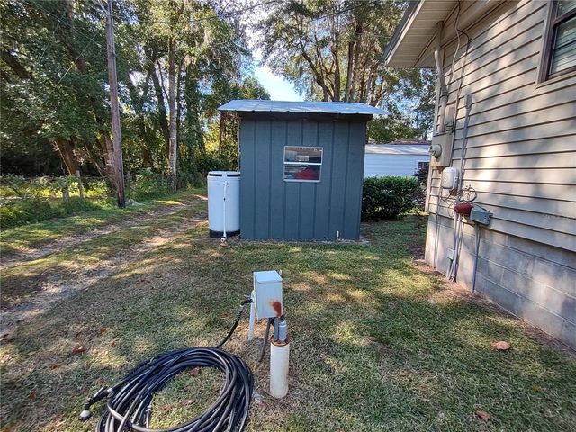 2407 LEIGH TERRACE, Palatka, FL 32177