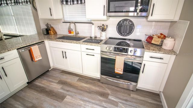 2407 LEIGH TERRACE, Palatka, FL 32177