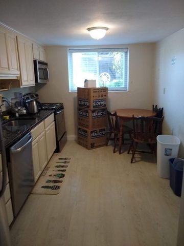 16 Bryon 1, Boston, MA 02467