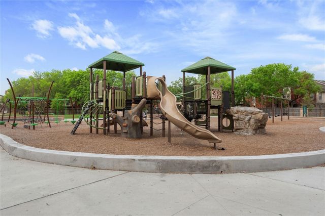 11805 Southlake Drive, Houston, TX 77077