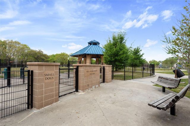 11805 Southlake Drive, Houston, TX 77077