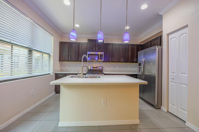 1078 NW 33rd Manor, Pompano Beach, FL 33064