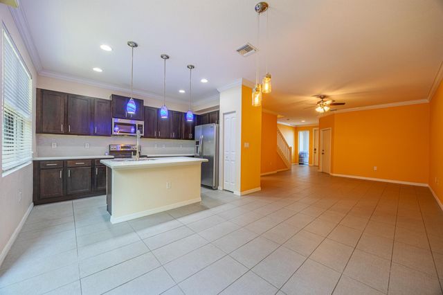 1078 NW 33rd Manor, Pompano Beach, FL 33064