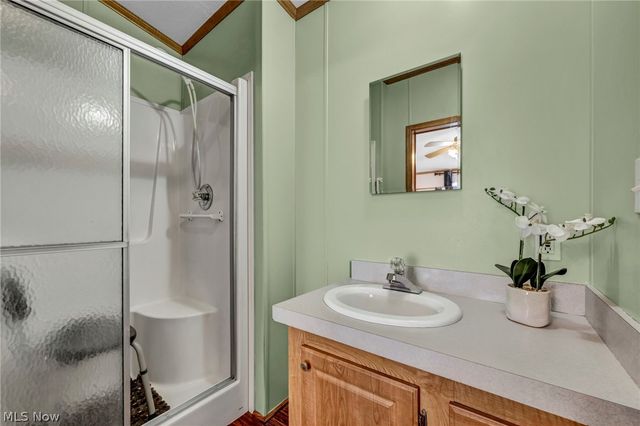 14 Cherry Lane, Olmsted Twp, OH 44138