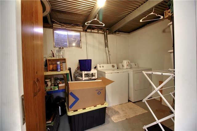 1705 Countryside Drive, Pittsburg, KS 66762