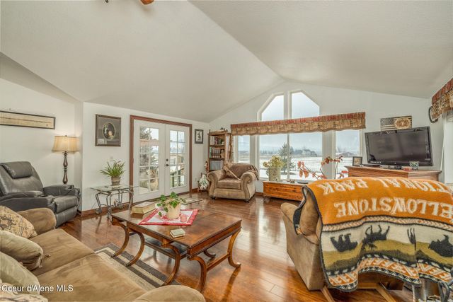 1888 E SHOSHONE AVE, Athol, ID 83801