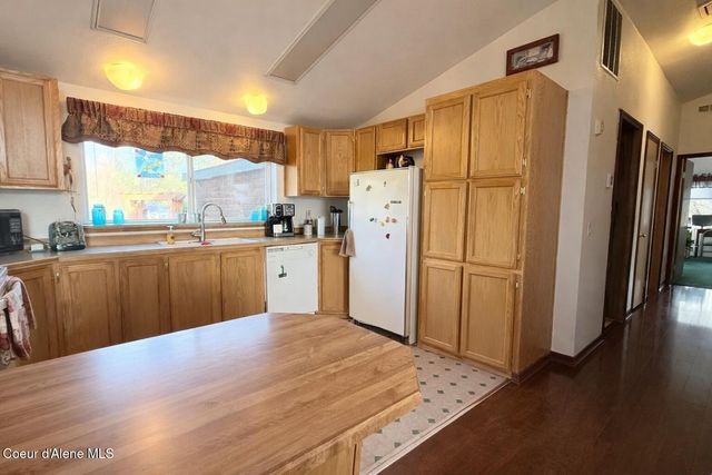 1888 E SHOSHONE AVE, Athol, ID 83801